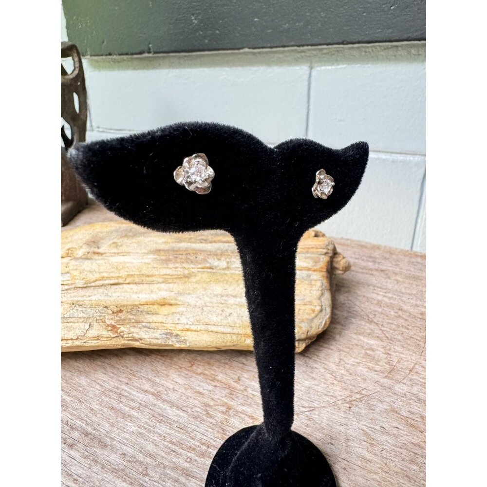 Vintage Sterling Silver And Crystal Stud Earrings - Picture 3 of 6